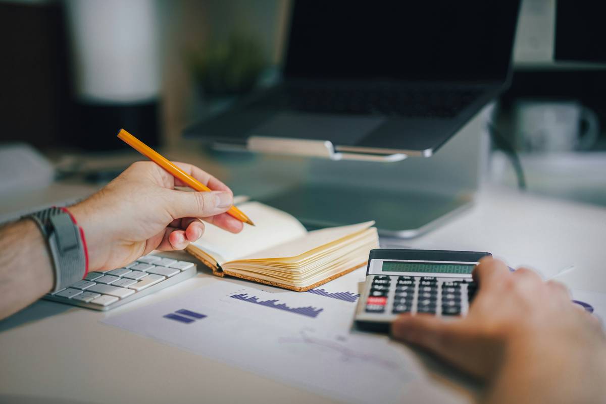 How to Launch a Profitable Business with Remote Bookkeeping Services
