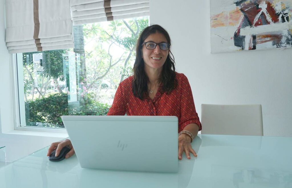 How to Launch a Profitable Doula Business Startup (Without Burning Out or Broke)